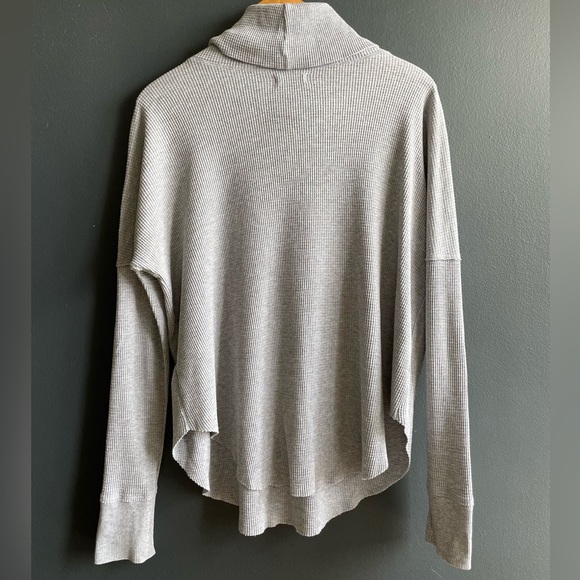 Aritzia TNA Waffle-knit Cowl Neck Long-sleeve - Picture 2 of 5